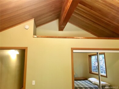 10403 Vantage Dr, Anderson Island, WA 98303 - photo 7