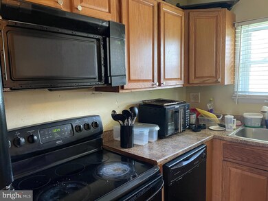 446 La Cascata, Clementon, NJ 08021 - photo 3