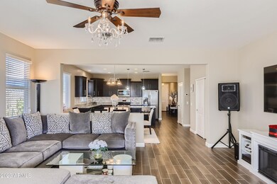 09 Living Room Feature