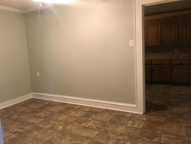 308 S Russell St, Portland, TN 37148 - photo 6