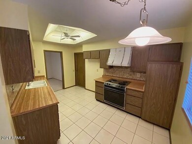 Kitchen 2