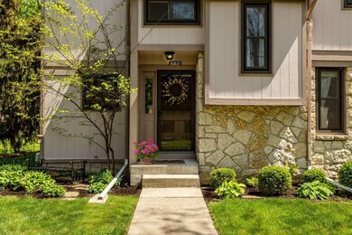 6331 Friars Green Ln, Columbus, OH 43213 - photo 4