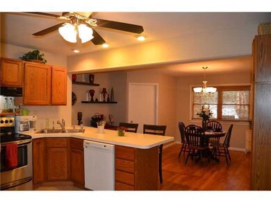 370 Walnut Creek Pike, Circleville, OH 43113 - photo 3