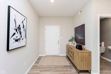 10909 Helmcrest Dr, Indianapolis, IN 46239 - photo 3