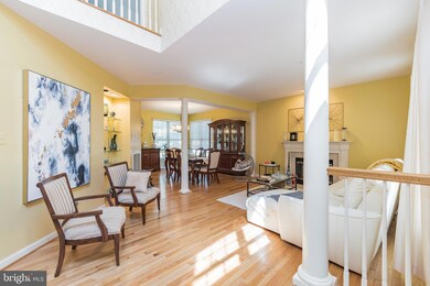 19946 Cedarbluff Dr, Germantown, MD 20876 - photo 3