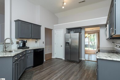 300 Appleton Ln, Mauldin, SC 29662 - photo 6