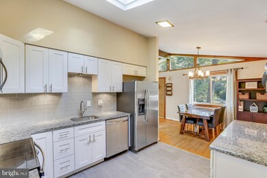 420 Holly Dr, Annapolis, MD 21403 - photo 5