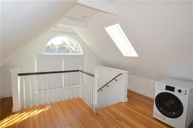 1 Dresser St unit 3, Newport, RI 02840 - photo 7