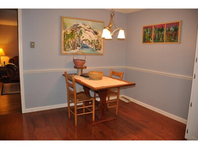 737 Eley Ln, Pembroke, NH 03275 - photo 5