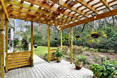 145 Dunbarton Dr, Saint Simons Island, GA 31522 - photo 5