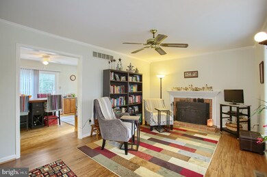 230 Maple Dr, Morgantown, PA 19543 - photo 4