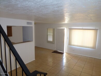 GREAT ROOM & DINING ROOM