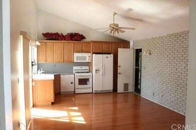 Kitchen with Eat-In Area