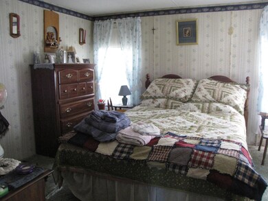 69 Monroe St, Calais, ME 04619 - photo 6