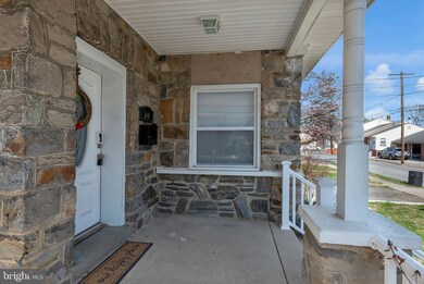10 W Avon Rd, Brookhaven, PA 19015 - photo 6