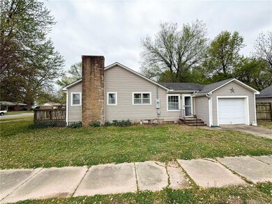 501 S Kansas Ave, Columbus, KS 66725 - photo 5