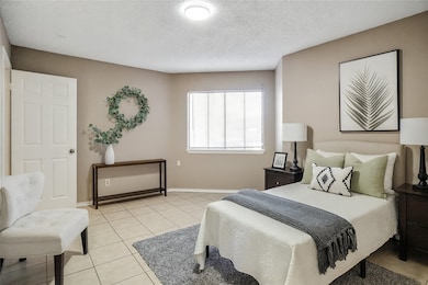 2300 Balsam Dr unit G206, Arlington, TX 76006 - photo 2