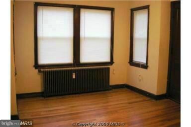 904 5th St NE unit 2, Washington, DC 20002 - photo 2