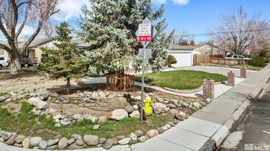 1121 4th St, Sparks, NV 89431 - photo 7