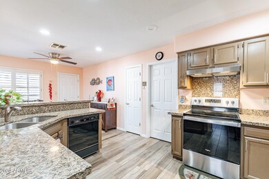 9-web-or-mls-Phoenix-9