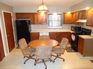 OPEN TO LIVING ROOM