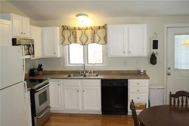 7 Brackett Hill Rd, Alfred, ME 04002 - photo 3