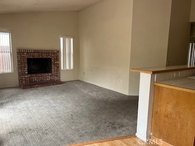 12374 Chuckwalla Ln, Victorville, CA 92395 - photo 2