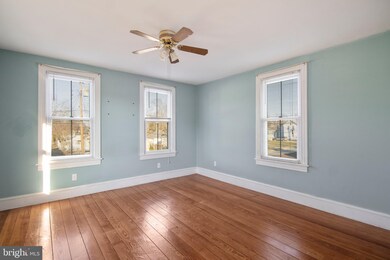 unlisted-address, Swedesboro, NJ 08085 - photo 6