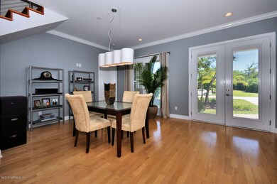 FOYER DINING , LIVING