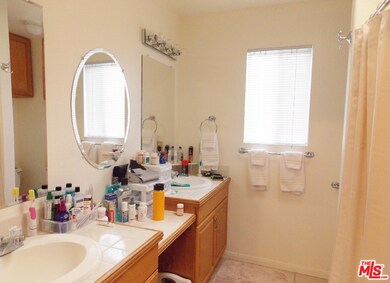 3294 Emerald St, Rosamond, CA 93560 - photo 2