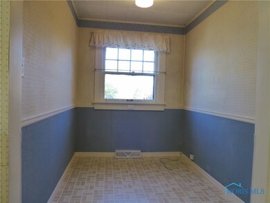 2342 Mellwood Ave, Toledo, OH 43613 - photo 5
