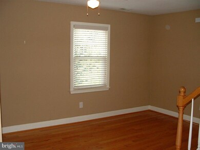 1165 W Chester Pike unit C, Havertown, PA 19083 - photo 4