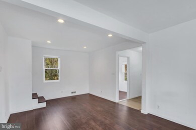 522 Fern Ave, Woodbury, NJ 08096 - photo 4