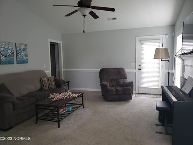 1904 Penncross Dr, Greenville, NC 27834 - photo 2