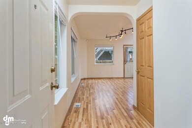 Entry_CG_3704-SMALL