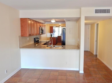 9 Royal Palm Way unit 1060, Boca Raton, FL 33432 - photo 4