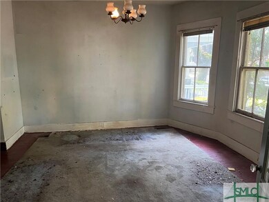 710 E 37th St, Savannah, GA 31401 - photo 3