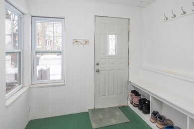 329 W. Franklin St-102