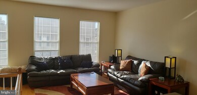 2480 Clover Field Cir, Herndon, VA 20171 - photo 6