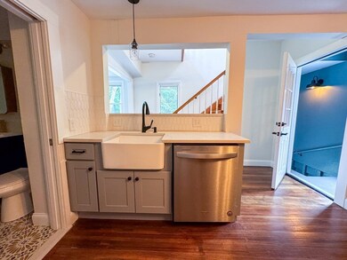 77 Capen St unit 2, Milton, MA 02186 - photo 5