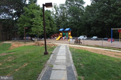 Chestnut Grove Condominiums unit 136, Reston, VA 20190 - photo 7