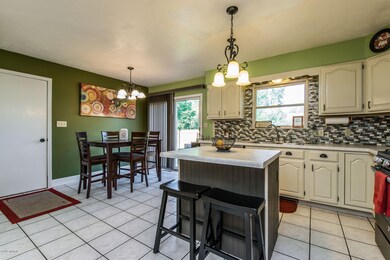 1044 Riverside Dr, Lowell, MI 49331 - photo 3