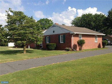 405 Shaw Ave, Harrington, DE 19952 - photo 2