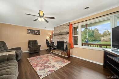 490 Thompson Ave, West Point, VA 23181 - photo 6