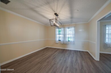 DINING ROOM 1515 N. Beach St.-12