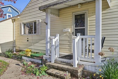 8-web-or-mls-Kenworth Rd-0904-008