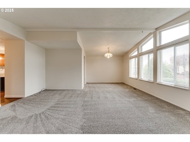 5320 Burke St, Eugene, OR 97402 - photo 5