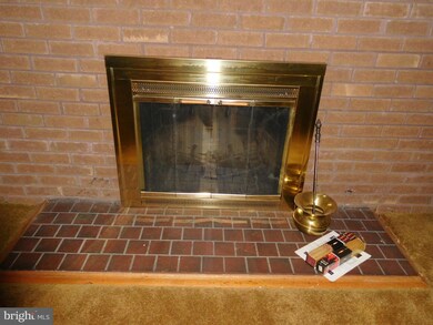 1717 Chateau Ct, Fallston, MD 21047 - photo 5