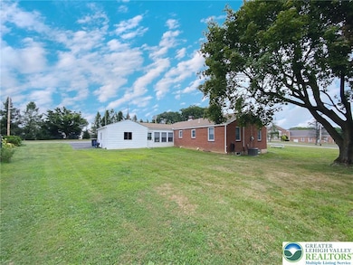 1215 W MacAda Rd, Bethlehem, PA 18017 - photo 4