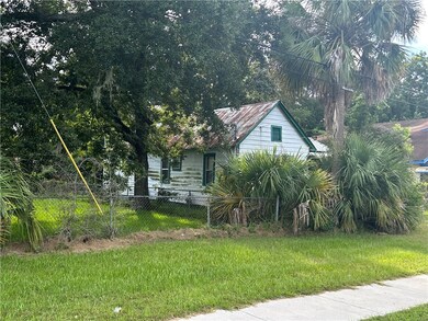 2426 Gordon St, Brunswick, GA 31520 - photo 4